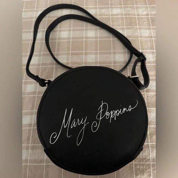 Disney Marry Poppins Penguin Purse - Picture 2 of 4